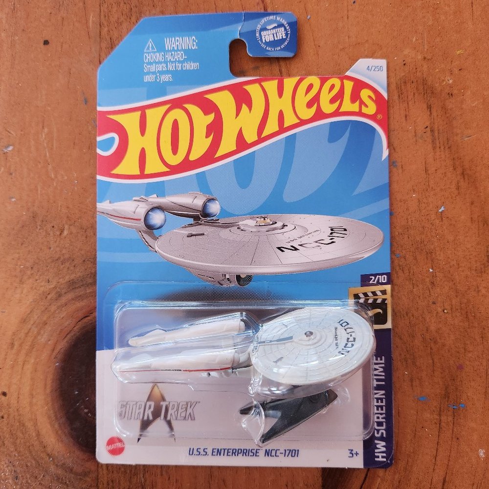 Hot Wheels U.S.S. Enterprise NCC-1701
